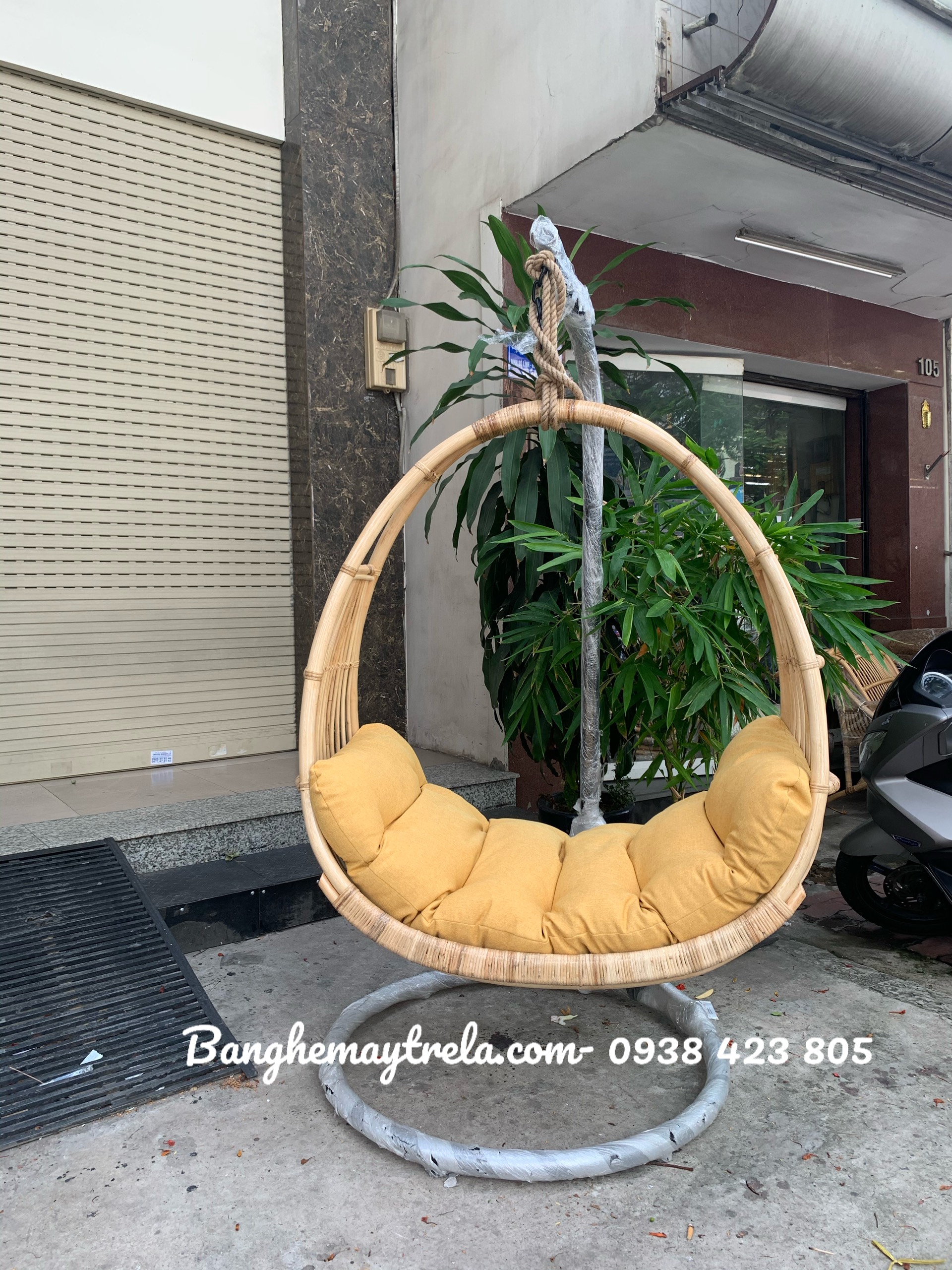 Ghế xích đu treo mây tự nhiên